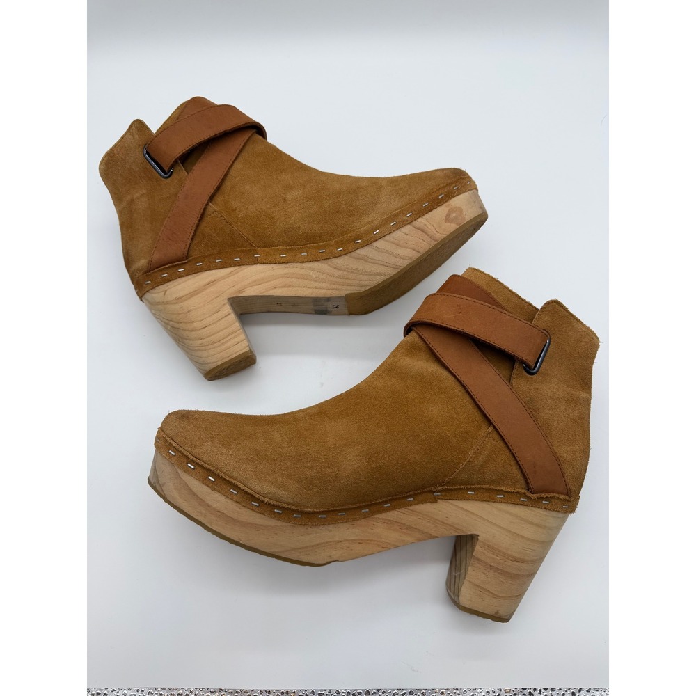 Free People Tan Suede Clog Ankle Boots Wood Heel Buckle Strap 41